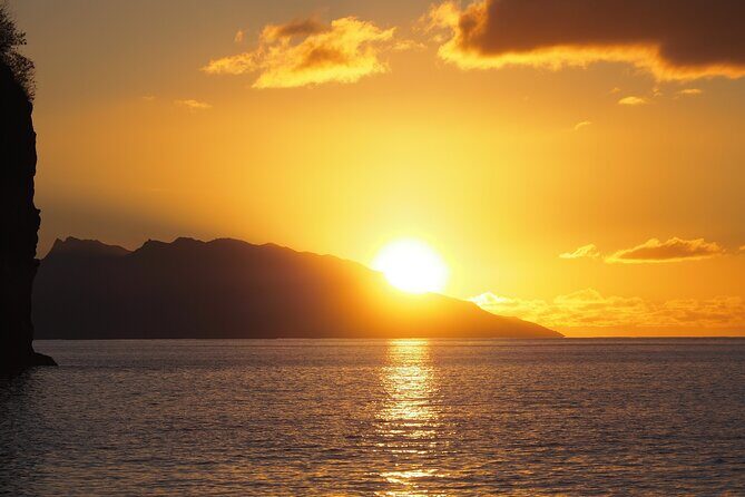 Whale watching 6 people half day - FAQs