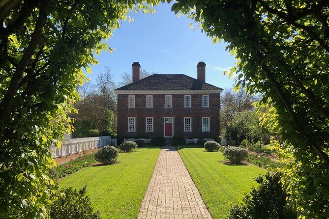 What Says Virginia: A Question of Independence. - Who Should Consider This Tour?