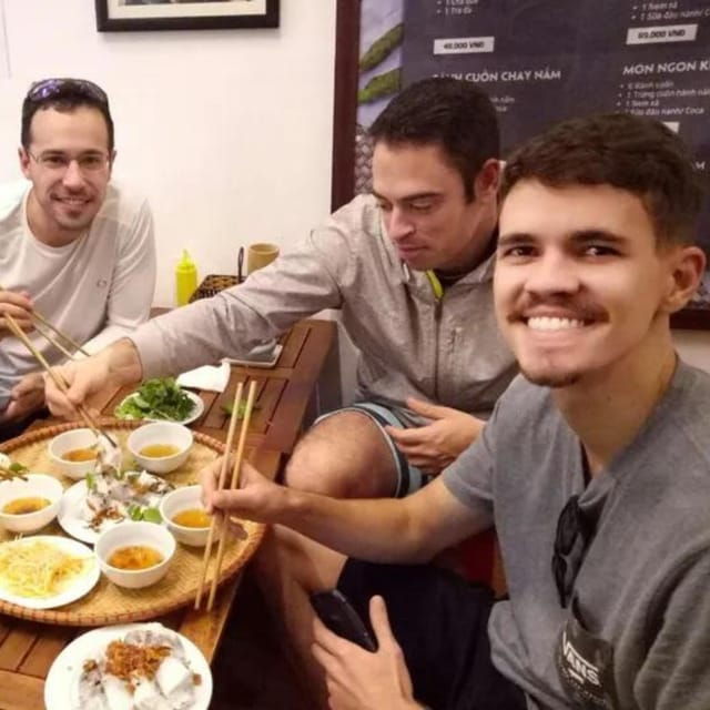What to Eat in Hanoi: Food Tour With Local Guide - Experience Highlights