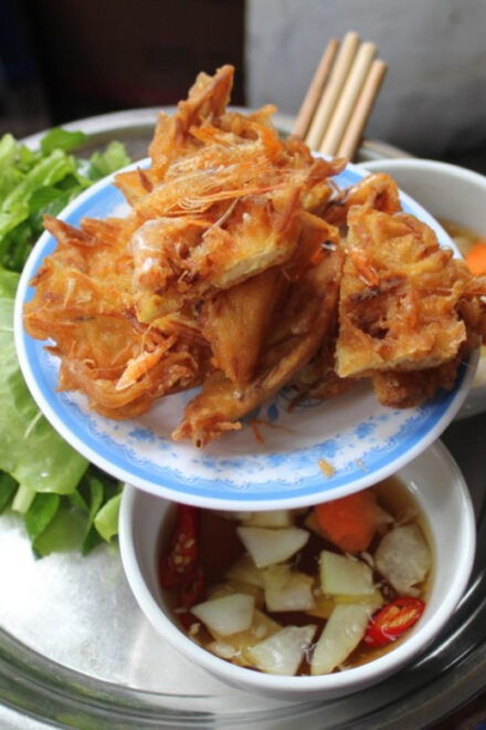 What to Eat in Hanoi: Food Tour With Local Guide - Tour Logistics