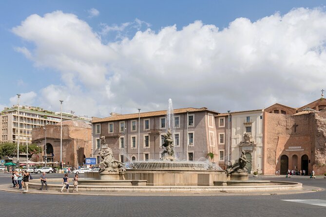 When in Rome Small Group Walking Tour - Meeting Point Details