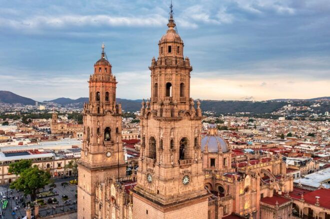 Whispers of Love: Morelia's Enchanting Romance Tour - Experience Description