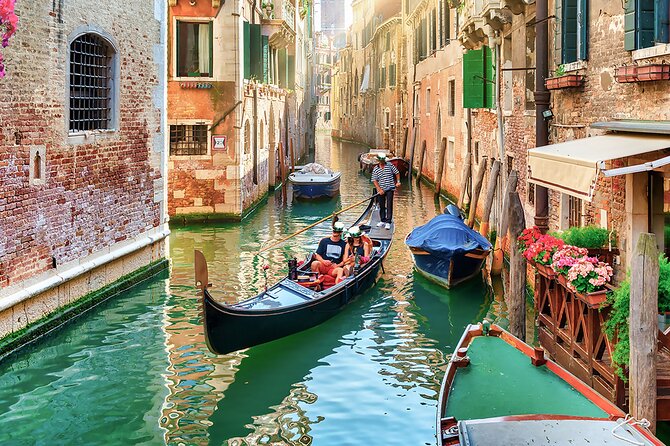 Whispers of Venice Private Gondola Experience - Cancellation and Reservation Policy