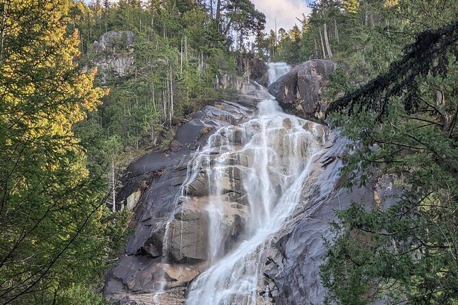 Whistler+Sea 2 Sky Gondola+Shanon Fall+GreenLake+Porteau CoveTour - Transportation and Group Size
