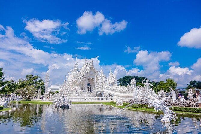 White, Black, Blue Temples & Golden Triangle Tour From Chiang Mai - Good To Know