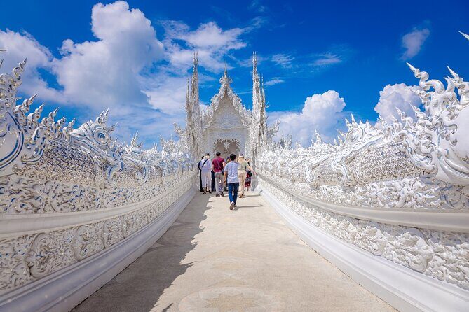White, Black, Blue Temples & Golden Triangle Tour From Chiang Mai - Frequently Asked Questions