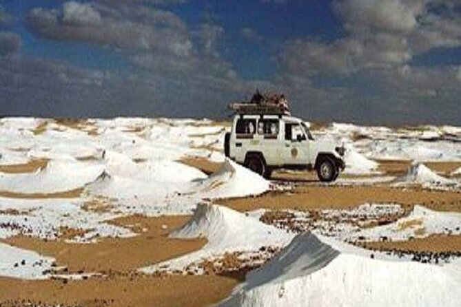 White Desert and Bahariya Oasis 2 Days Tour From Cairo - Pickup and Meeting Details