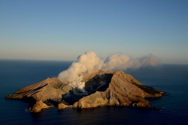 White Island & Whale Island 1-Hour Volcano Scenic Flight - Activity Details