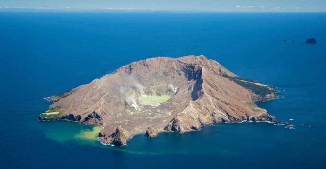 White Island & Whale Island 1-Hour Volcano Scenic Flight - Important Information