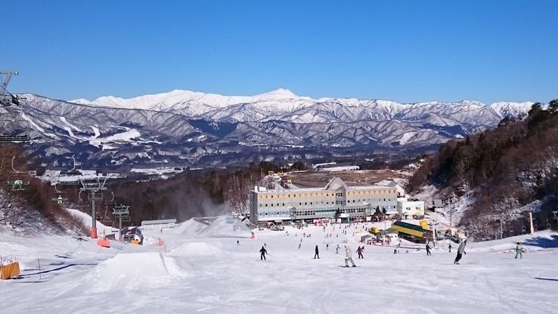 White PIA Takasu 1-DAY Lift Ticket & Round-Trip Bus from Nagoya - At a glance