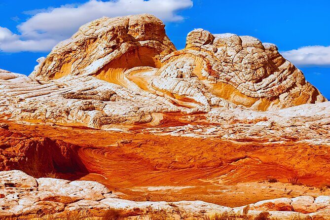 White Pocket Morning Off-Road Guided Hike Activity (Small Group) - The Journey: Off-Road Driving