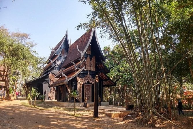 White Temple, Black House Museum and Hot Spring Tour From Chiang Mai (Sha Plus) - Meeting Points