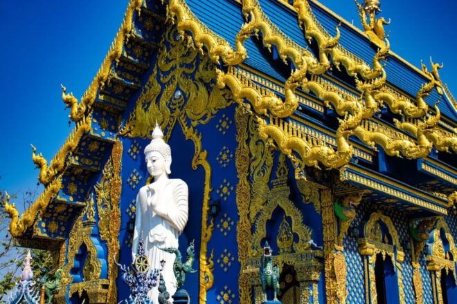 White Temple , Blue Temple , Black Museum & Golden Triangle - Journey to the Legendary Golden Triangle