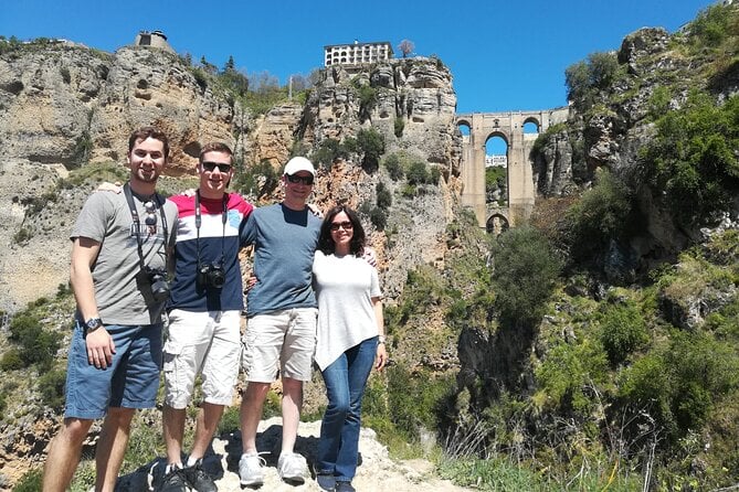 White Villages and Ronda Day Tour From Seville - Traveler Reviews