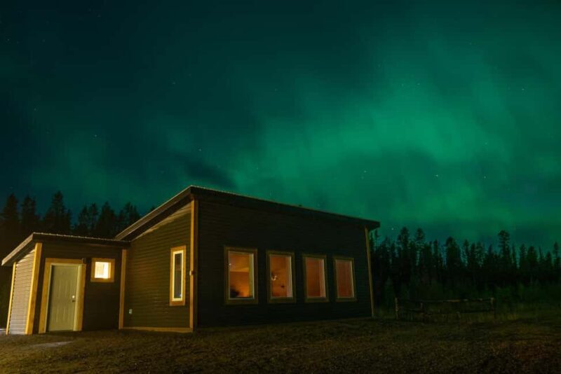 Whitehorse: Luxury Northern Lights Viewing - Practical Aspects and Considerations