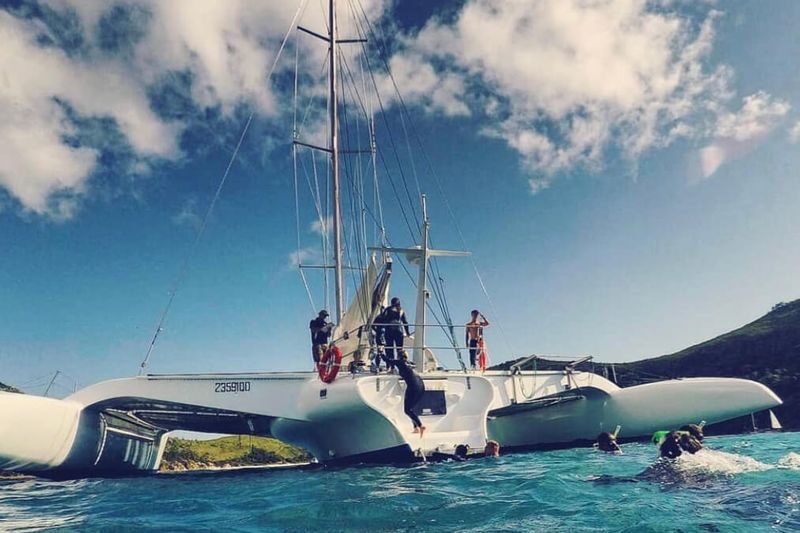 Whitsundays Avatar Trimaran Charter 2 Day Tour - Snorkelling at Luncheon Bay and Caves Cove