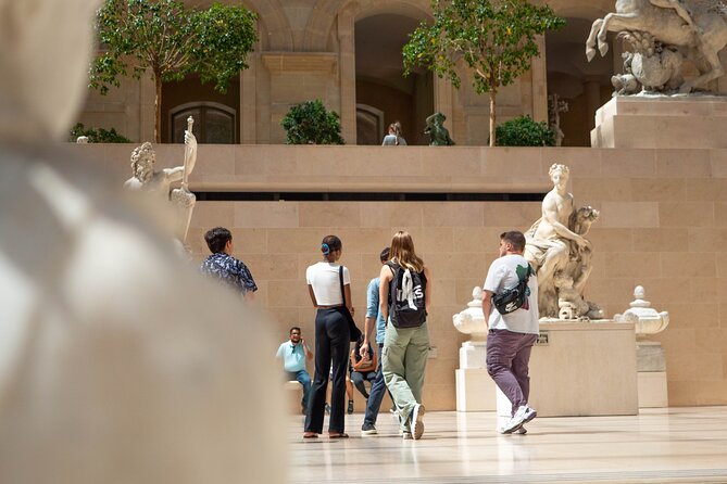 Who Stole the Mona Lisa? Scavenger Hunt in the Louvre Museum - Pricing and Booking Details