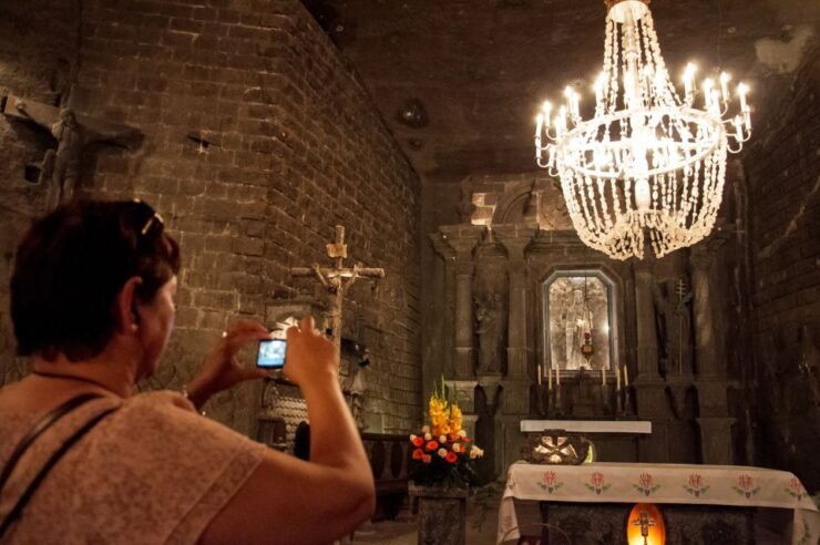 Wieliczka Salt Mine Guided Tour With Hotel Pick-Up - Tour Overview & Itinerary