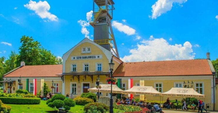 Wieliczka Salt Mine: Skip-the-Line Ticket and Guided Tour - Booking Details