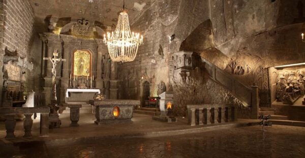 Wieliczka Salt Mine: Skip-The-Line Ticket With Guide - Unique Features of the Mine