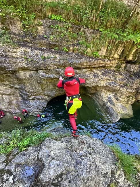 Wiestal: Canyoning in der Almbachklamm - Swiss Cheese Tour - Good To Know