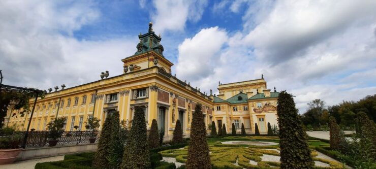 Wilanów Palace: 2-Hour Guided Tour With Entrance Tickets - Good To Know