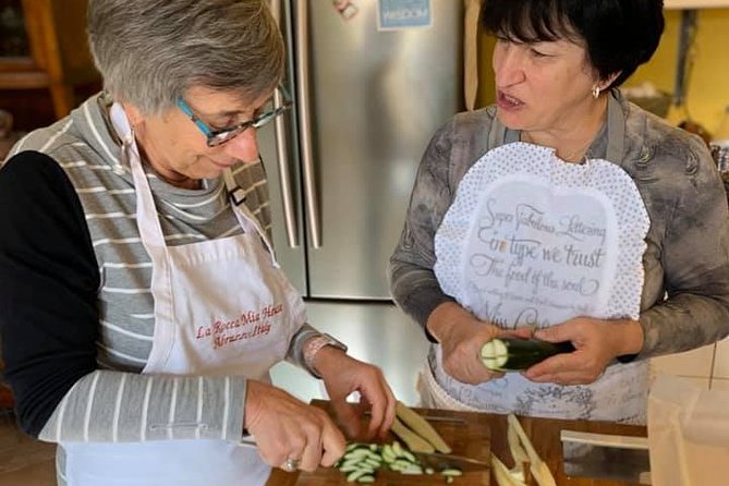 Wild Abruzzo Lands Trufflehunting Winetasting Cookingclass Experience From Rome - Good To Know