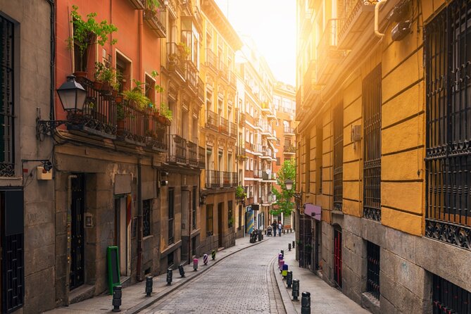 Wild West Outdoor Escape Game in Madrid - Overview and Whats Included