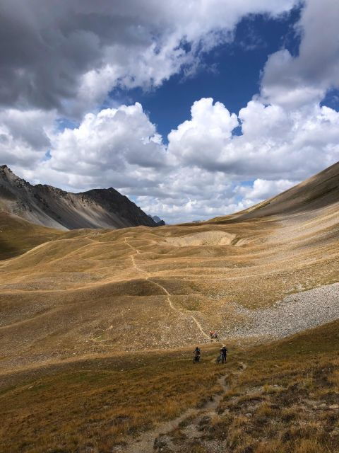 Wilderness Hike to Col De La Lauze - Activity Details