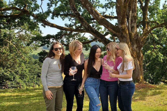 Willamette Valley Pinot Noir & Wood Fired Pizza Pairing Tour - Gourmet Wood Fired Pizzas