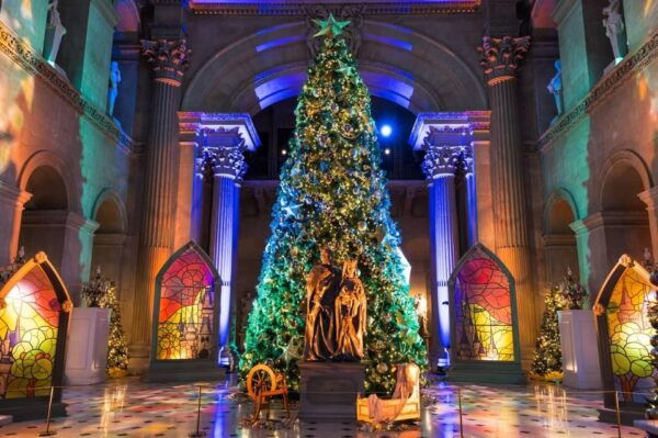 Winchester and Blenheim Palace Christmas Markets Tour - Free Cancellation and Payment