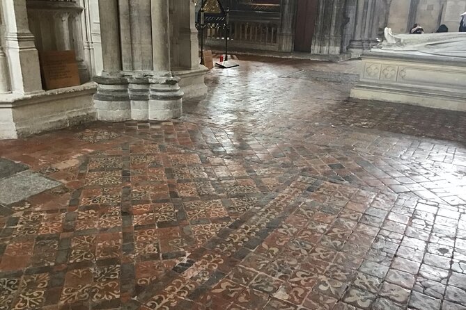 Winchester Day Tour by First Class Train - The Sum Up