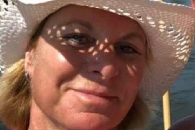 Windmill Village Zaanse Schans From Amsterdam Central Station - Important Tips and Recommendations