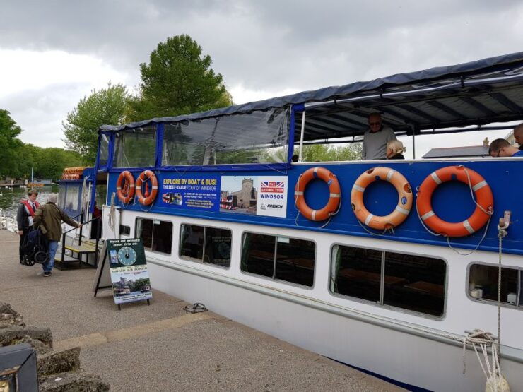Windsor: 40-Minute Return Boat Trip - Experience