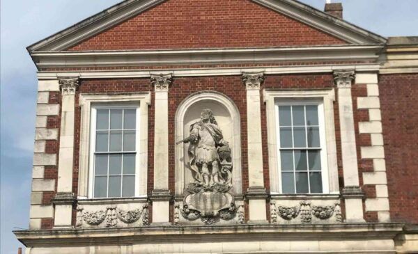 Windsor and Eton's Royal History: A Self-Guided Audio Tour - Common Questions