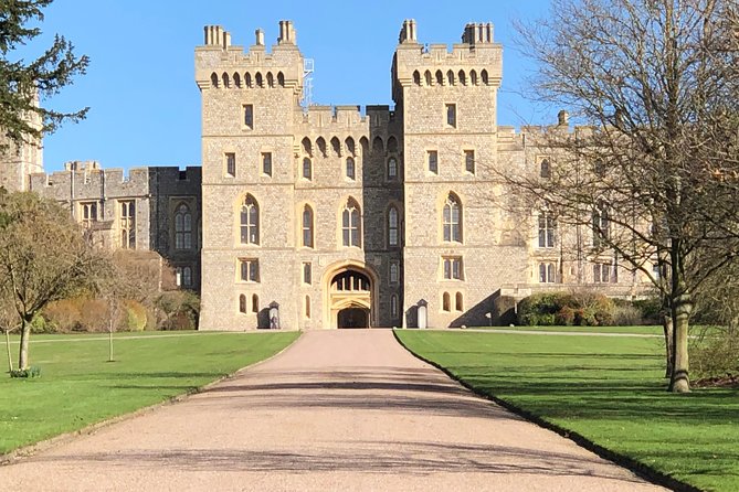 Windsor Castle and Hampton Court Private Car Tour - Tour Overview and Highlights