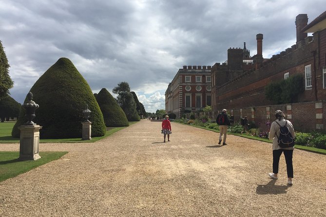 Windsor Castle and Hampton Court Private Car Tour - Traveler Photos and Reviews