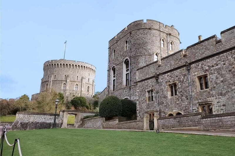 Windsor Castle and Tower of London Tour with Entry Tickets - Discovering Windsor Castle and the Tower of London