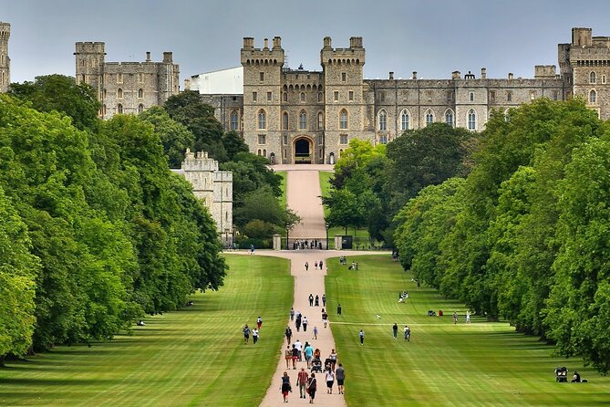 Windsor Castle Half Day Trip From London - Experience and Expectations