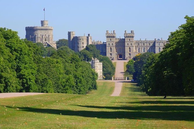 Windsor Castle & Hampton Court Independent Half Day Private Tour - Overview and Benefits