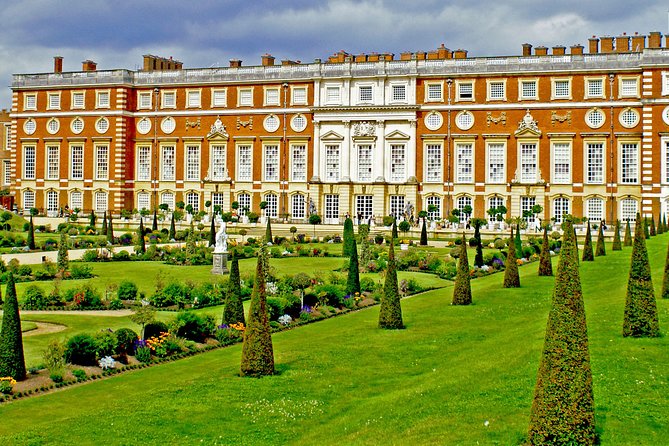 Windsor Castle & Hampton Court Palace, Private Tour Including Entry Pass - Booking and Pick-up Information