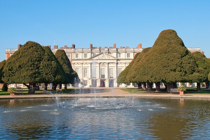 Windsor Castle & Hampton Court Palace, Private Tour Including Entry Pass - Hampton Court Palace