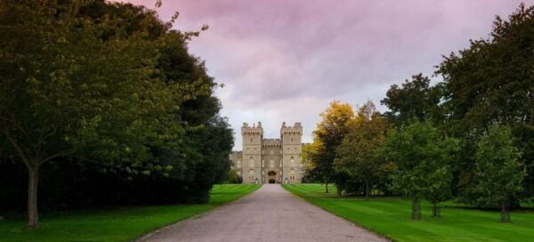 Windsor Castle: Heritage Horse Drawn Carriage Ride - Reviews and Ratings