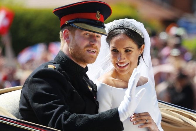 Windsor Castle Private Tour in Executive Vehicle With Admission - Key Highlights