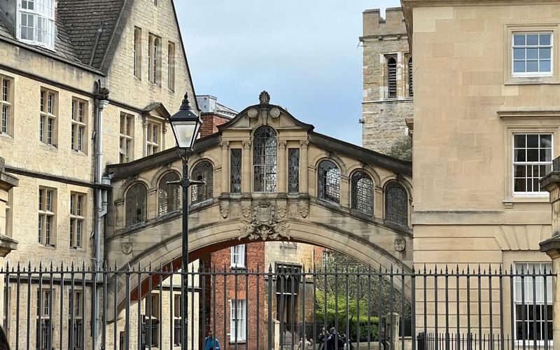 Windsor Castle, Stonehenge & Oxford Full-Day Tour from London - Who should book this tour
