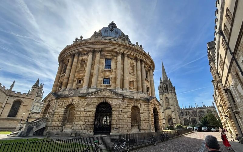 Windsor Castle, Stonehenge & Oxford Full-Day Tour from London - Should you book it?