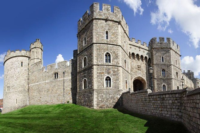 Windsor Castle, Stonehenge & Salisbury Cathedral - Stonehenge