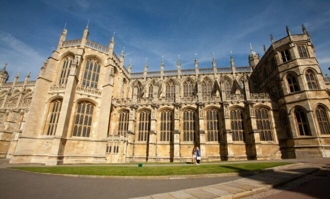Windsor Castle Tour With Fish and Chips Lunch in London - Full Description