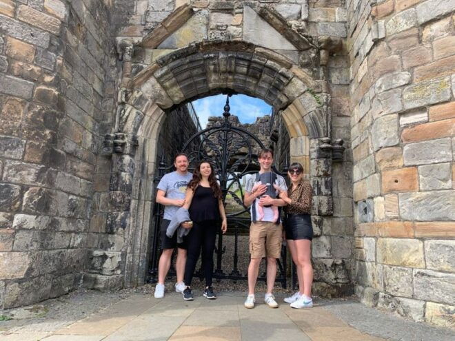Windsor: Daily Walking Tour With Local Guide - Key Sights