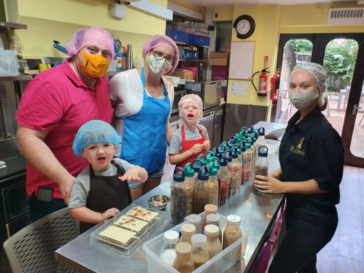 Windsor: Dr Chocs Mini Chocolatier Chocolate Workshop - Activity Details